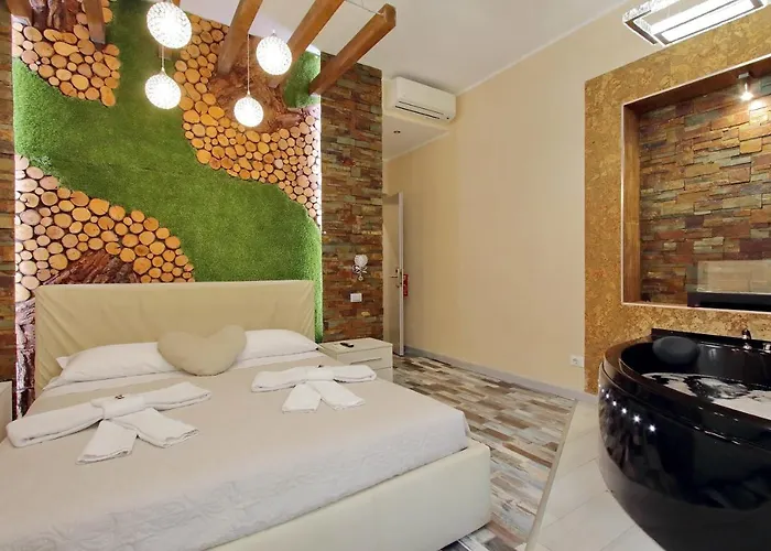 Suite Paradise Rome Guest Rooms